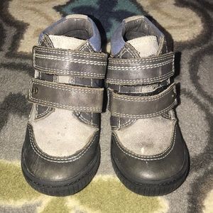 ❌SOLD❌ Toddler boots.